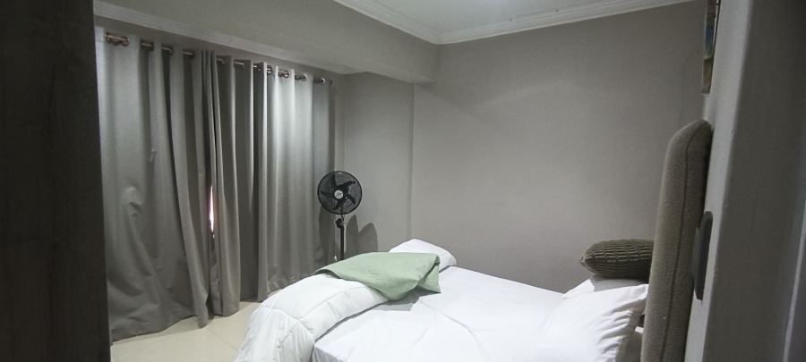 To Let 4 Bedroom Property for Rent in Bluff KwaZulu-Natal