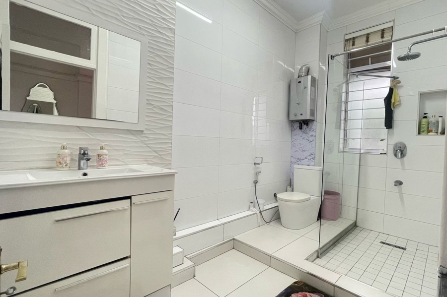 2 Bedroom Property for Sale in Musgrave KwaZulu-Natal