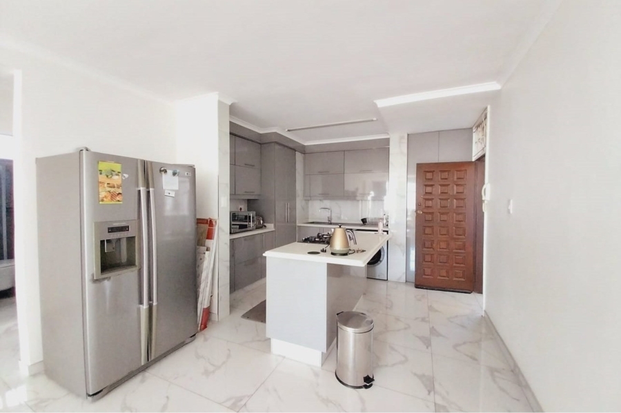 2 Bedroom Property for Sale in North Beach KwaZulu-Natal