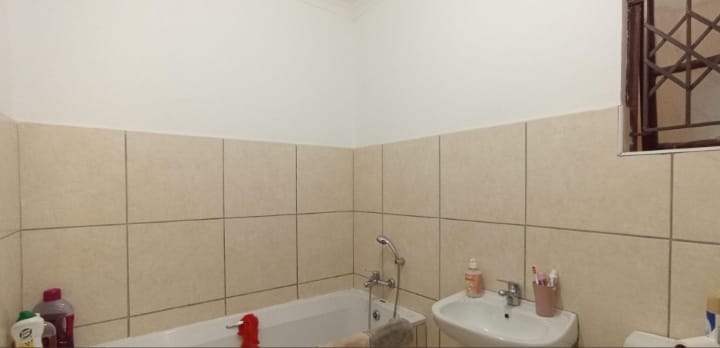 2 Bedroom Property for Sale in Shulton Park KwaZulu-Natal