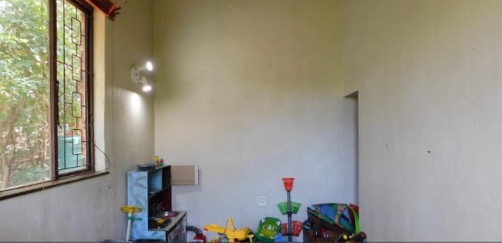 5 Bedroom Property for Sale in Doonside KwaZulu-Natal