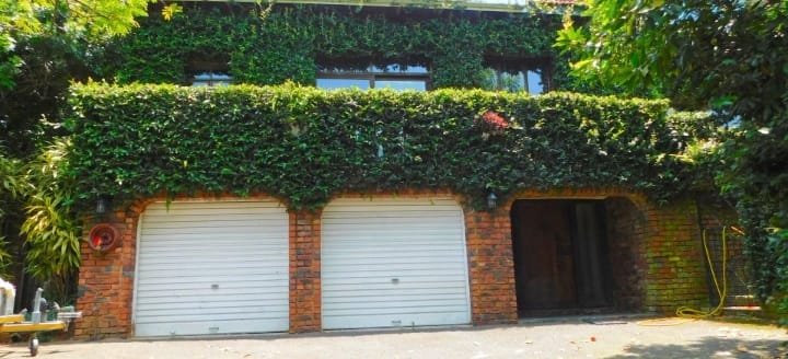 5 Bedroom Property for Sale in Doonside KwaZulu-Natal