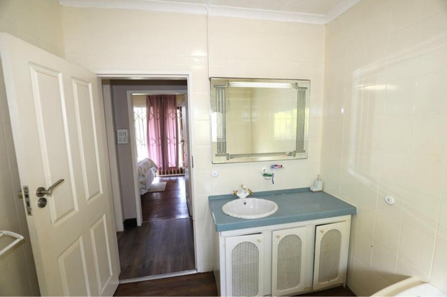 5 Bedroom Property for Sale in Padfield Park KwaZulu-Natal