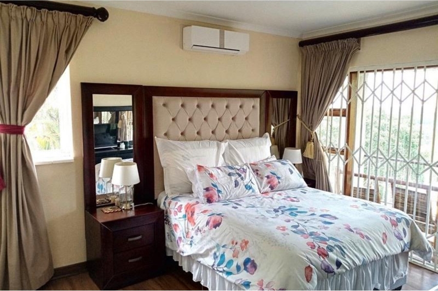 5 Bedroom Property for Sale in Padfield Park KwaZulu-Natal