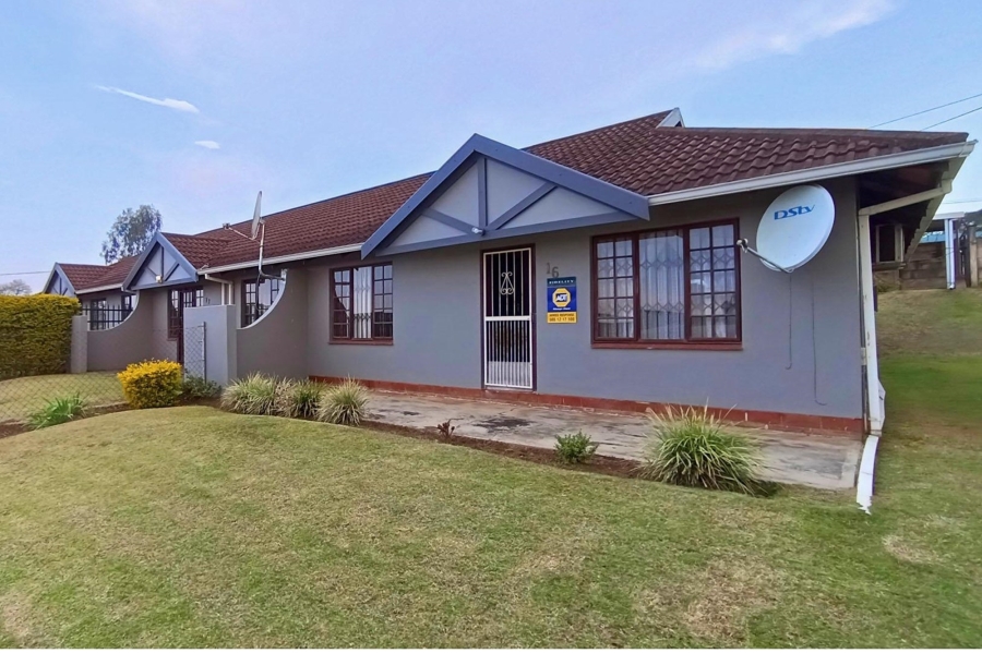 2 Bedroom Property for Sale in Lincoln Meade KwaZulu-Natal