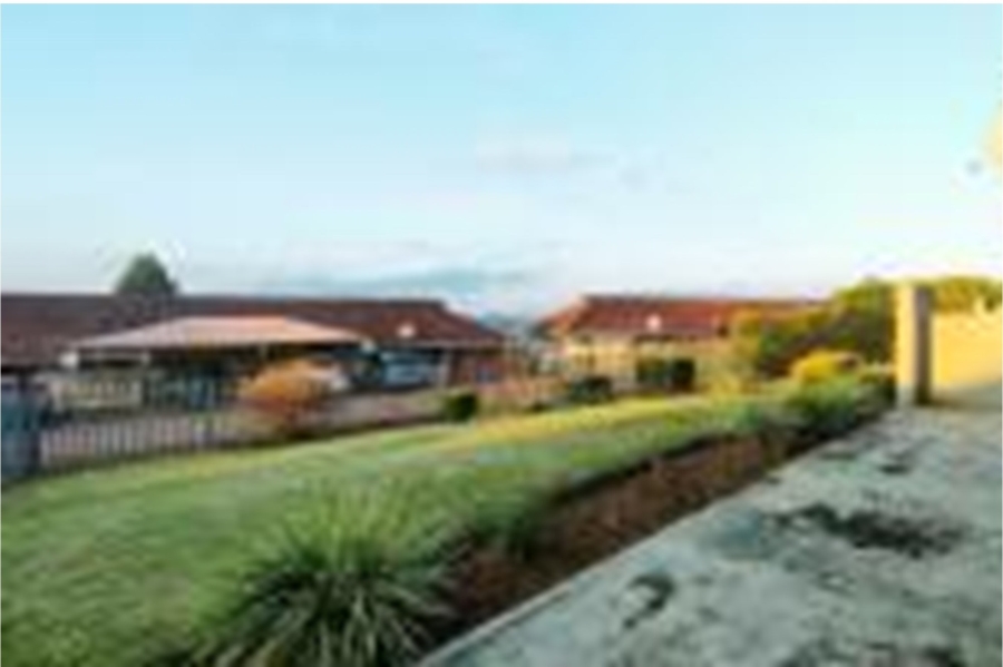 2 Bedroom Property for Sale in Lincoln Meade KwaZulu-Natal