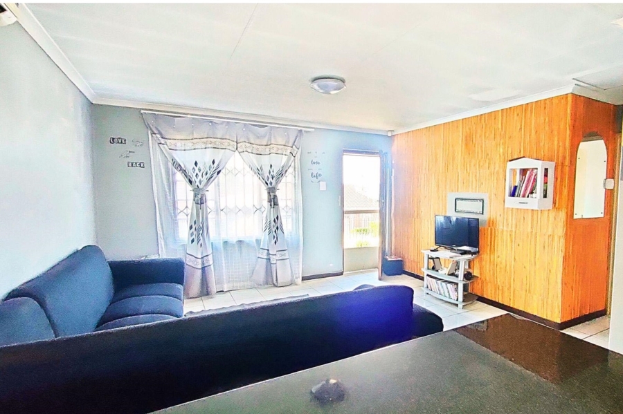2 Bedroom Property for Sale in Lincoln Meade KwaZulu-Natal