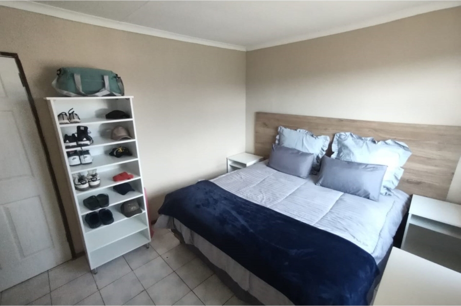 3 Bedroom Property for Sale in Earlsfield KwaZulu-Natal