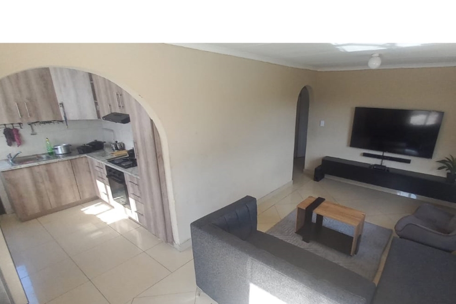 3 Bedroom Property for Sale in Earlsfield KwaZulu-Natal