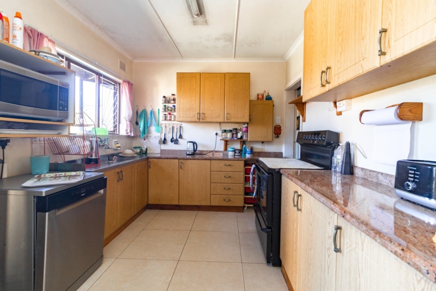 3 Bedroom Property for Sale in Ocean View KwaZulu-Natal