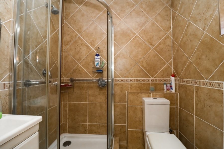 3 Bedroom Property for Sale in Ocean View KwaZulu-Natal
