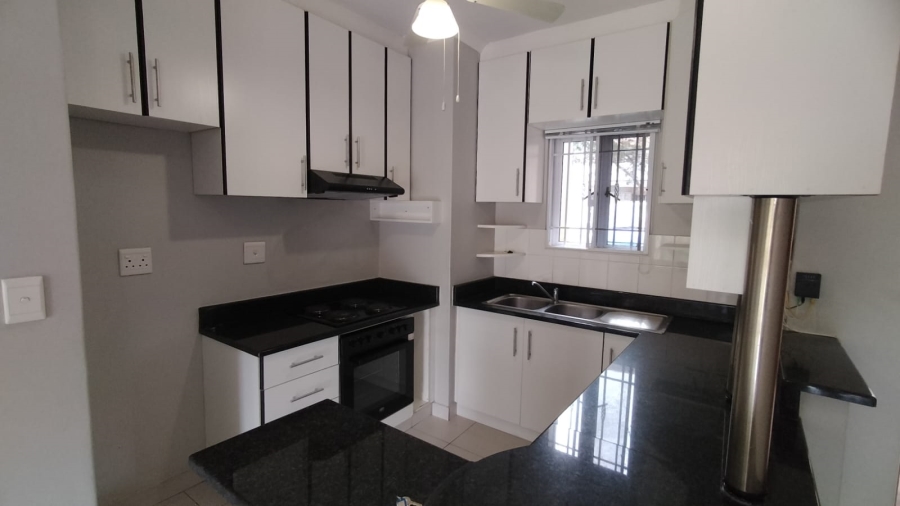 To Let 2 Bedroom Property for Rent in Sheffield Beach KwaZulu-Natal