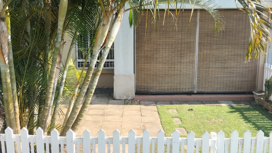 To Let 2 Bedroom Property for Rent in Sheffield Beach KwaZulu-Natal
