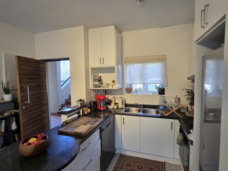 To Let 2 Bedroom Property for Rent in Sheffield Beach KwaZulu-Natal