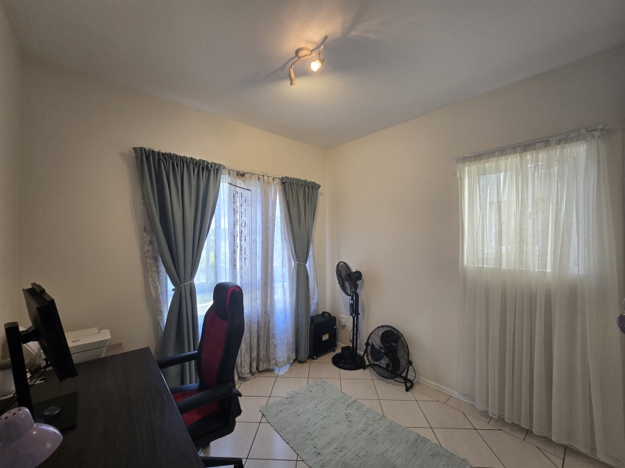 To Let 2 Bedroom Property for Rent in Sheffield Beach KwaZulu-Natal