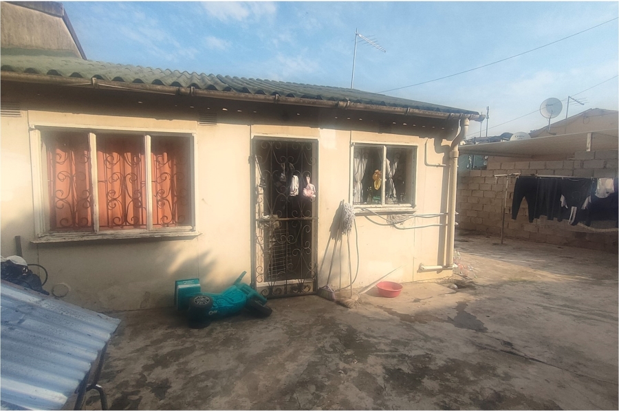 4 Bedroom Property for Sale in Shastri Park KwaZulu-Natal