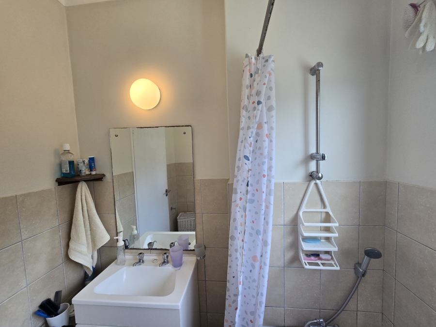 To Let 2 Bedroom Property for Rent in Sheffield Beach KwaZulu-Natal