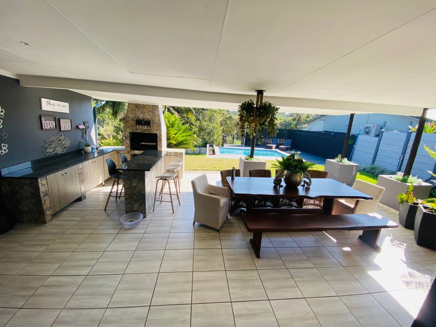 4 Bedroom Property for Sale in Meer En See KwaZulu-Natal
