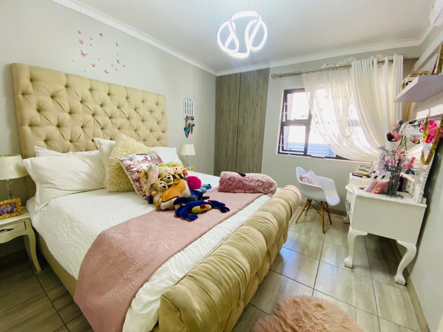 4 Bedroom Property for Sale in Meer En See KwaZulu-Natal