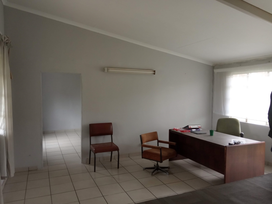 5 Bedroom Property for Sale in Utrecht KwaZulu-Natal