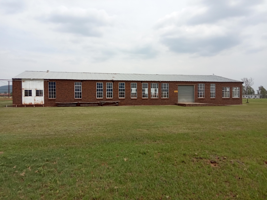 5 Bedroom Property for Sale in Utrecht KwaZulu-Natal