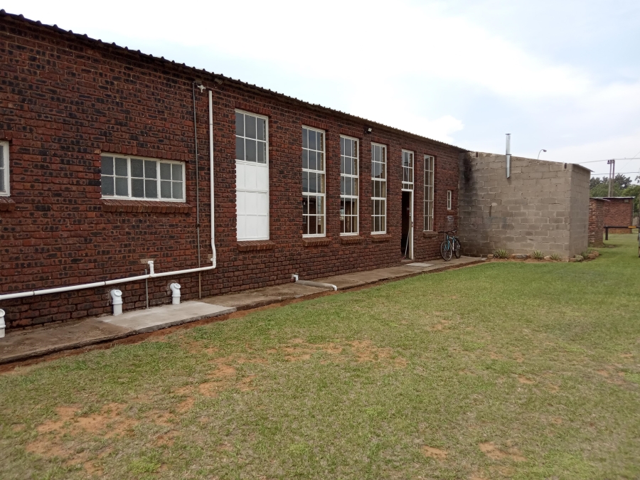 5 Bedroom Property for Sale in Utrecht KwaZulu-Natal