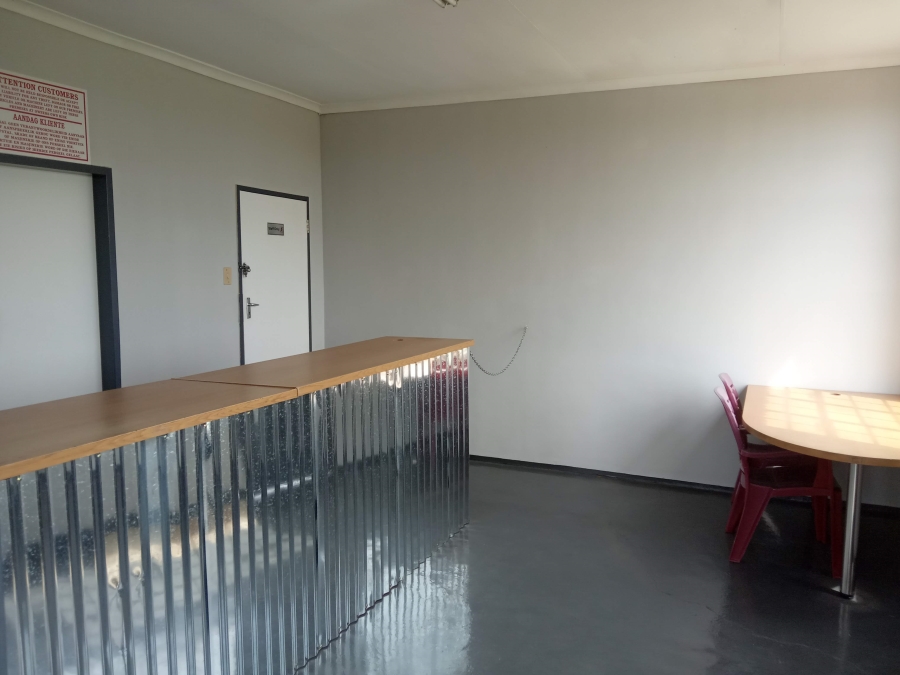 5 Bedroom Property for Sale in Utrecht KwaZulu-Natal