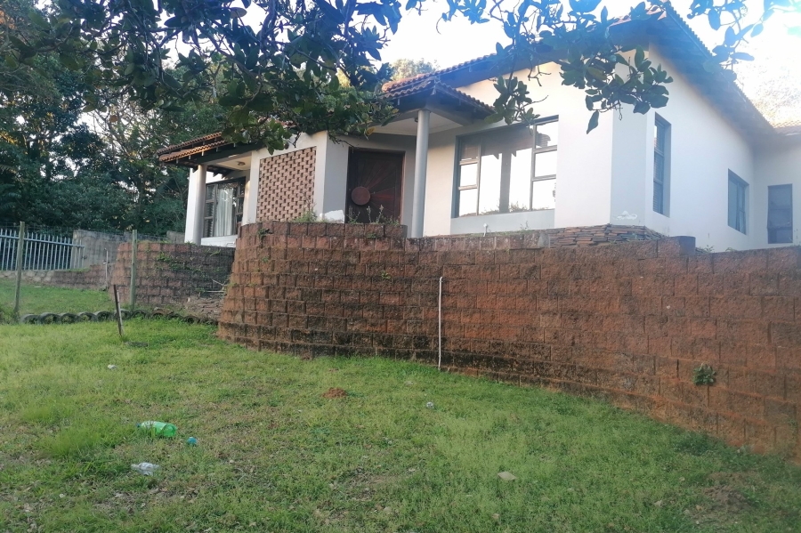 4 Bedroom Property for Sale in St Michaels On Sea KwaZulu-Natal