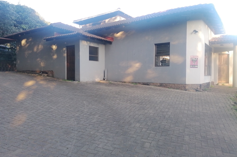4 Bedroom Property for Sale in St Michaels On Sea KwaZulu-Natal