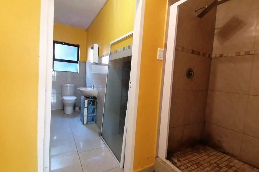 4 Bedroom Property for Sale in St Michaels On Sea KwaZulu-Natal