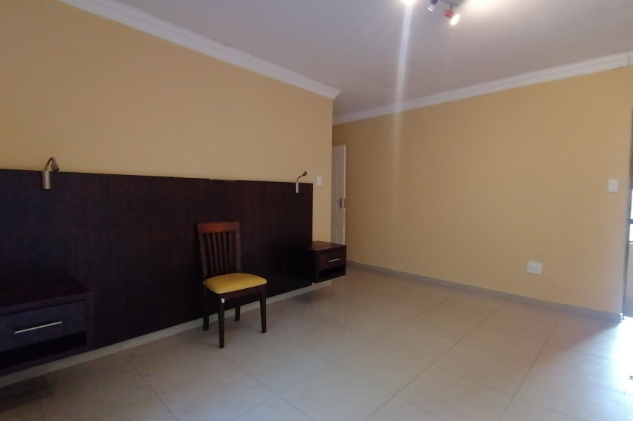 4 Bedroom Property for Sale in St Michaels On Sea KwaZulu-Natal