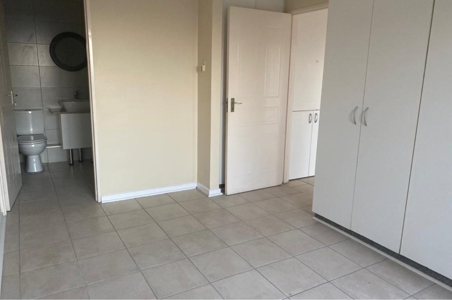 To Let 2 Bedroom Property for Rent in Morningside KwaZulu-Natal