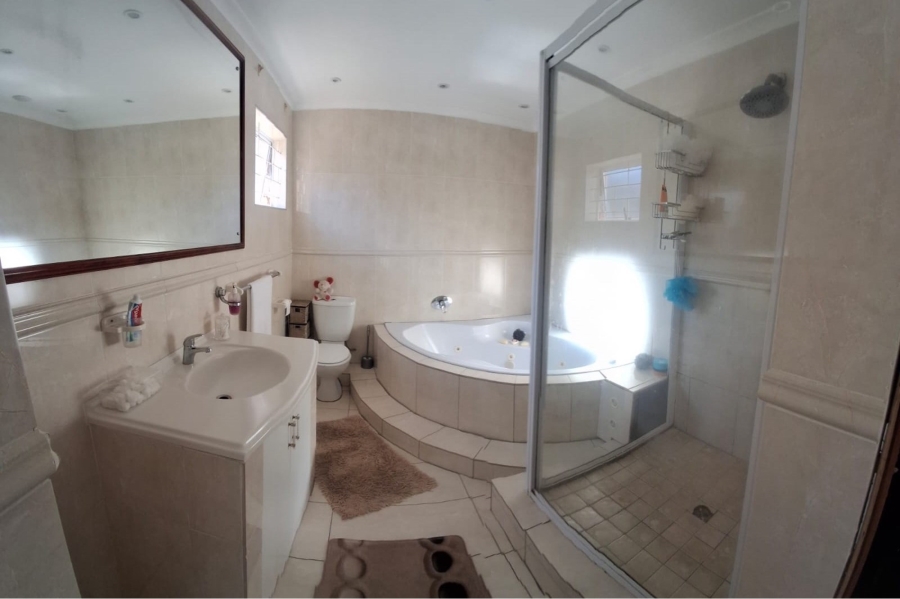 4 Bedroom Property for Sale in Sydenham KwaZulu-Natal