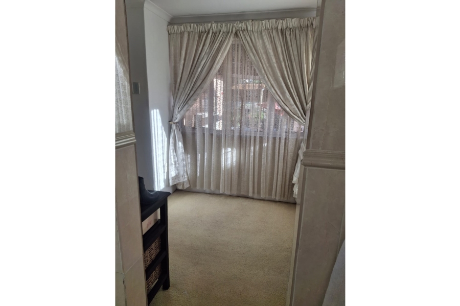 4 Bedroom Property for Sale in Sydenham KwaZulu-Natal