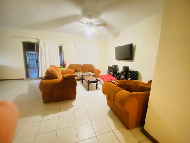 3 Bedroom Property for Sale in Meer En See KwaZulu-Natal