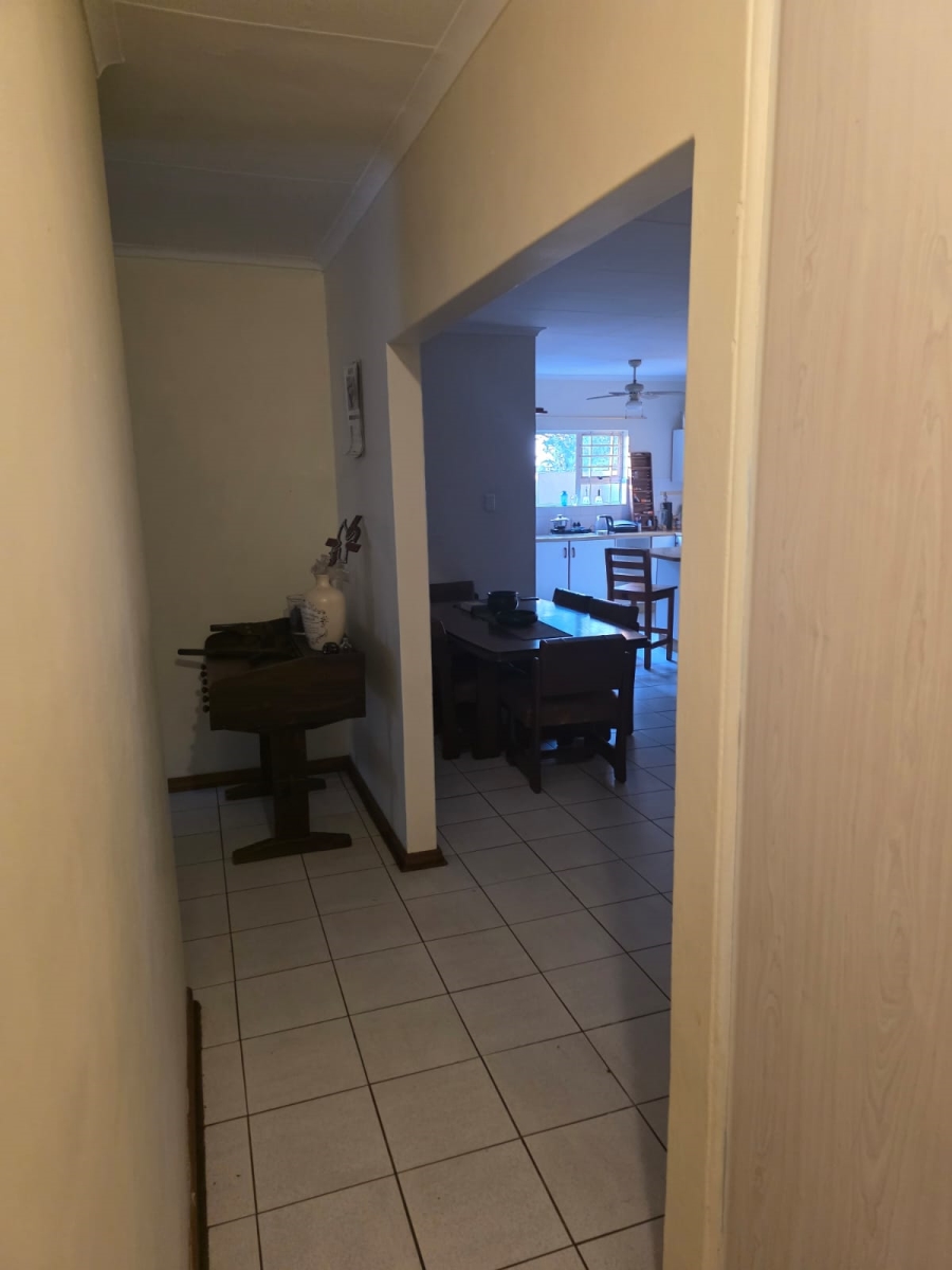 3 Bedroom Property for Sale in Meer En See KwaZulu-Natal