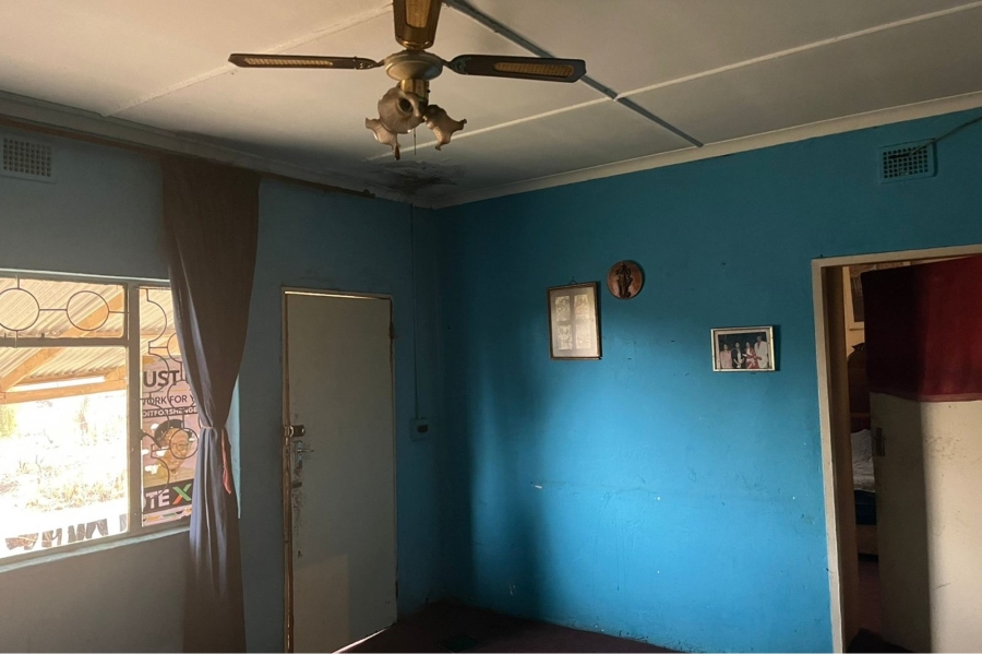 6 Bedroom Property for Sale in Glencoe KwaZulu-Natal