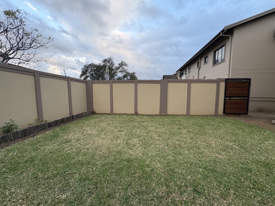 3 Bedroom Property for Sale in Northcroft KwaZulu-Natal