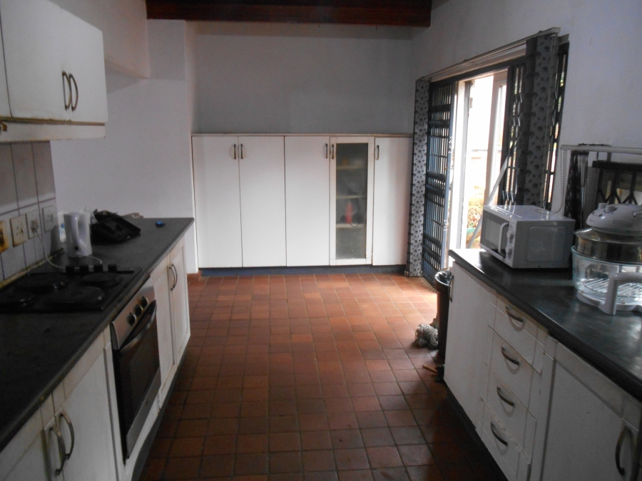 9 Bedroom Property for Sale in Westridge KwaZulu-Natal