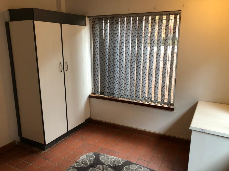 9 Bedroom Property for Sale in Westridge KwaZulu-Natal
