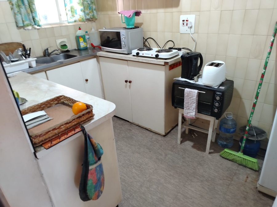 2 Bedroom Property for Sale in Durban Central KwaZulu-Natal