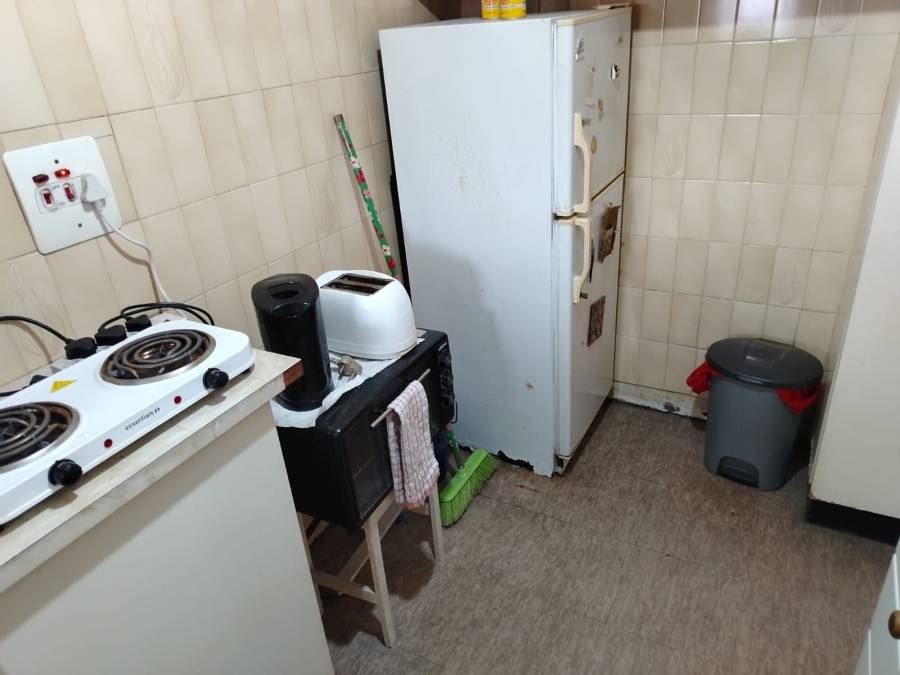 2 Bedroom Property for Sale in Durban Central KwaZulu-Natal
