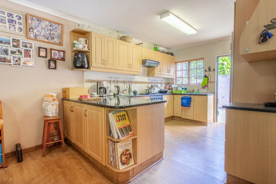 3 Bedroom Property for Sale in Amanzimtoti KwaZulu-Natal