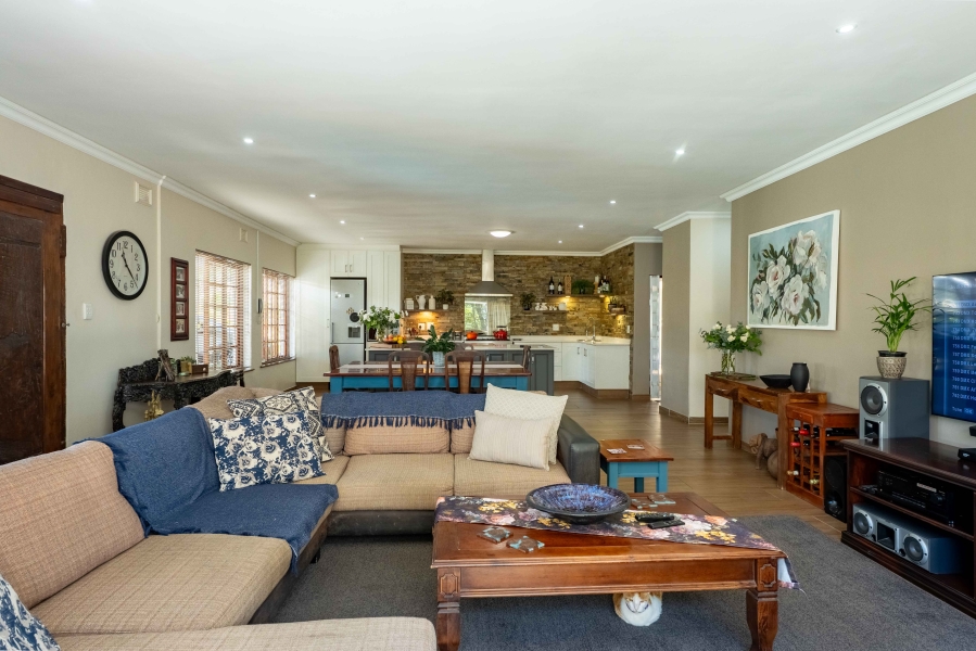 4 Bedroom Property for Sale in Gillitts KwaZulu-Natal