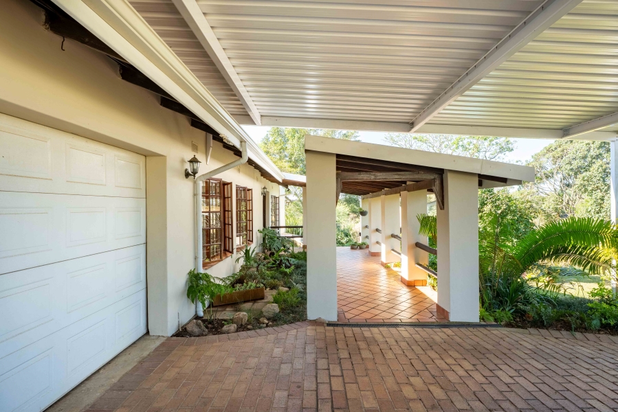 4 Bedroom Property for Sale in Gillitts KwaZulu-Natal