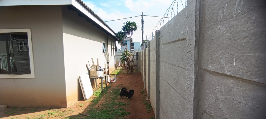 To Let 2 Bedroom Property for Rent in Bluff KwaZulu-Natal