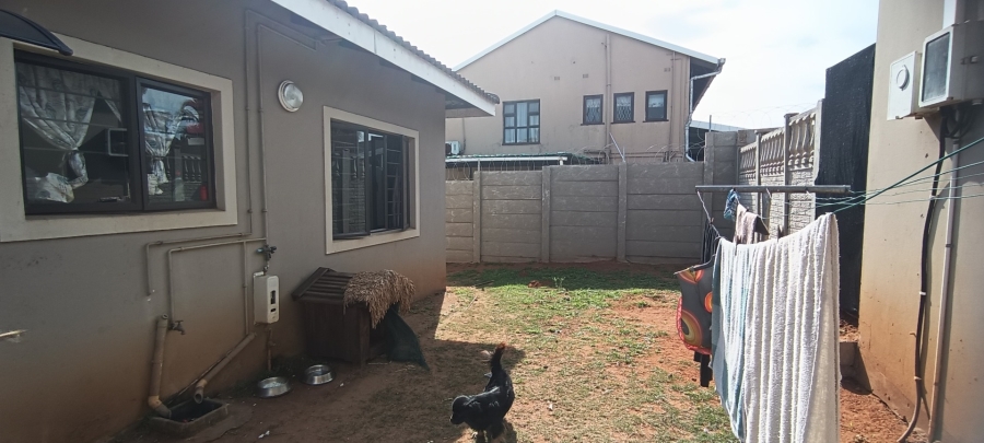 To Let 2 Bedroom Property for Rent in Bluff KwaZulu-Natal