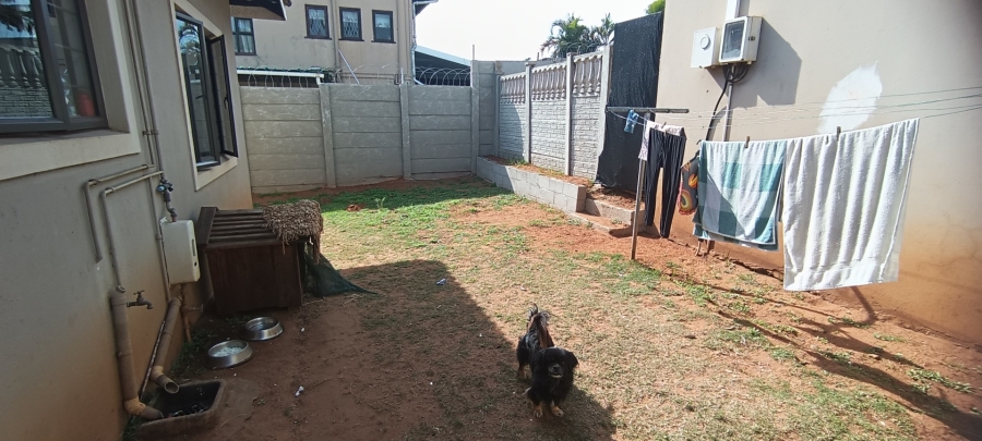 To Let 2 Bedroom Property for Rent in Bluff KwaZulu-Natal