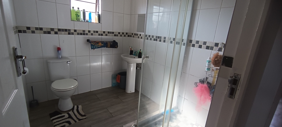 To Let 2 Bedroom Property for Rent in Bluff KwaZulu-Natal