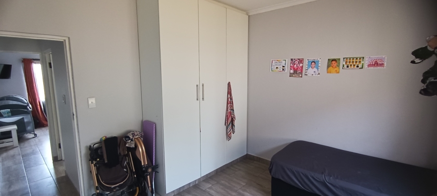 To Let 2 Bedroom Property for Rent in Bluff KwaZulu-Natal